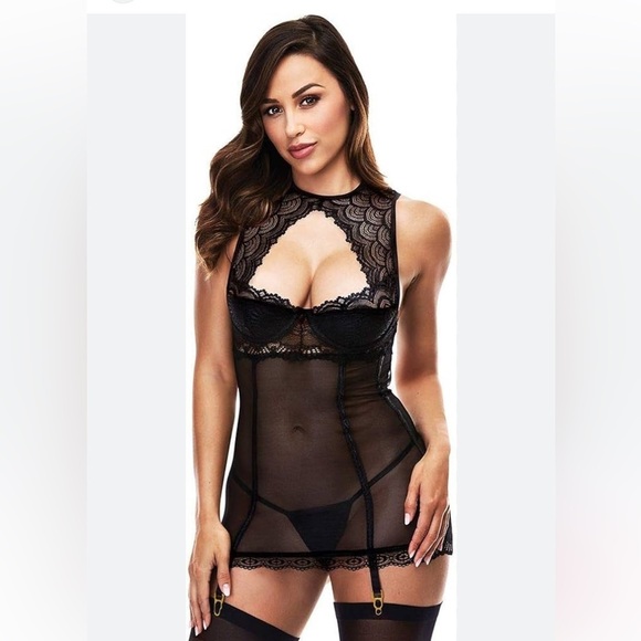 BACI ⭐️ lace halter mini dress with garters - Picture 1 of 9